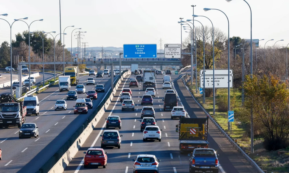 🚗 Holy Thursday Marks the Start of the Year’s Busiest Travel Weekend